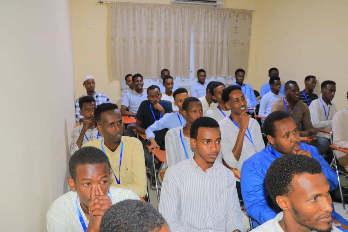 Ardayda fadhiya maalinta imtixaanka